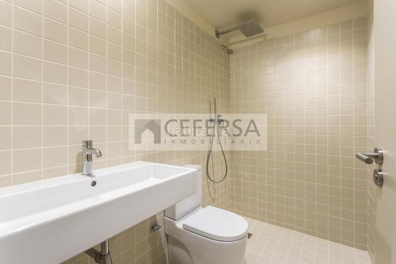 Foto 6eb0a4d6-5395-45d7-96fc-051e241890be. Planta baja espectacular dúplex con jardín privado en edificio de obra nueva en sagrada familia en Barcelona