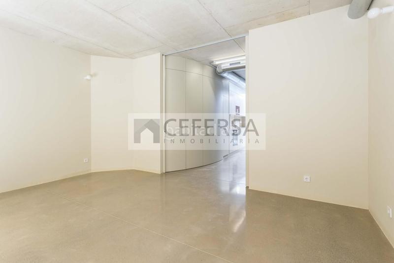 Foto 8f2bbb51-cc00-463a-b1f1-a311b878beb7. Planta baja espectacular dúplex con jardín privado en edificio de obra nueva en sagrada familia en Barcelona