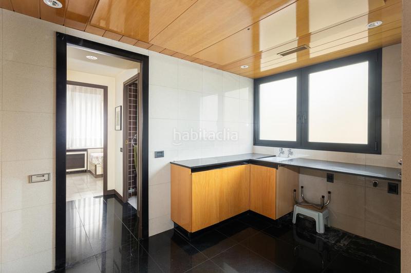 Foto 2ad2f584-4281-4ed8-96c0-02538b79b9f1. Appartement avec chauffage parking dans Tres Torres Barcelona