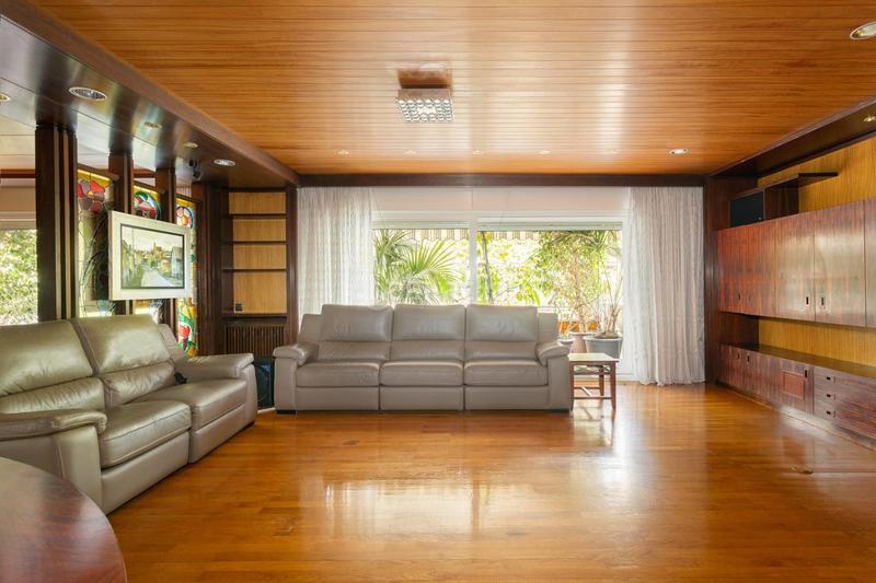 Foto 6566471e-59be-479b-a210-32f932099614. Appartement avec chauffage parking dans Tres Torres Barcelona