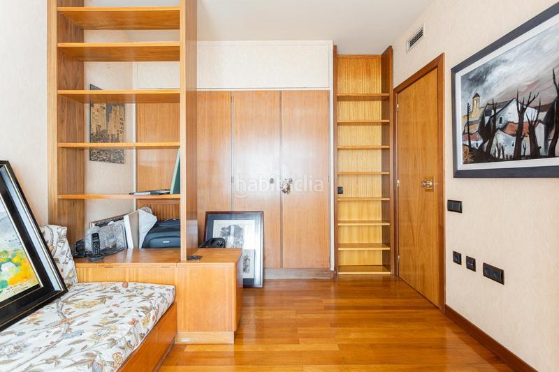 Foto 9a93b26b-b9cd-442a-87de-cb7b1fbdb1c5. Appartement avec chauffage parking dans Tres Torres Barcelona