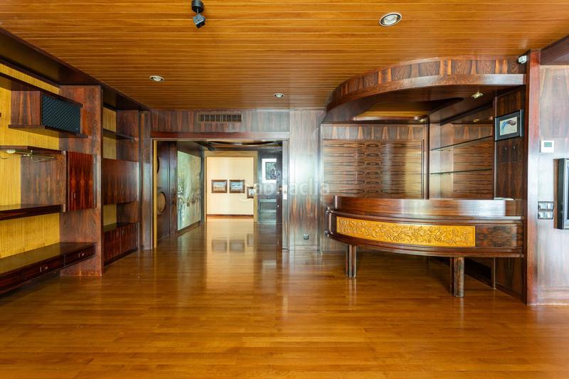 Foto baa078b1-25df-44f7-95e6-27a74fb0a6eb. Appartement avec chauffage parking dans Tres Torres Barcelona