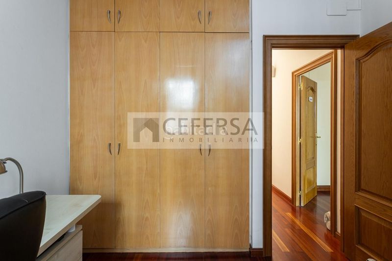 Foto 71f76cc5-b998-4197-91ed-76d7f44f2878. Casa amb calefacció aparcament a Sant Ramon - Maternitat Barcelona
