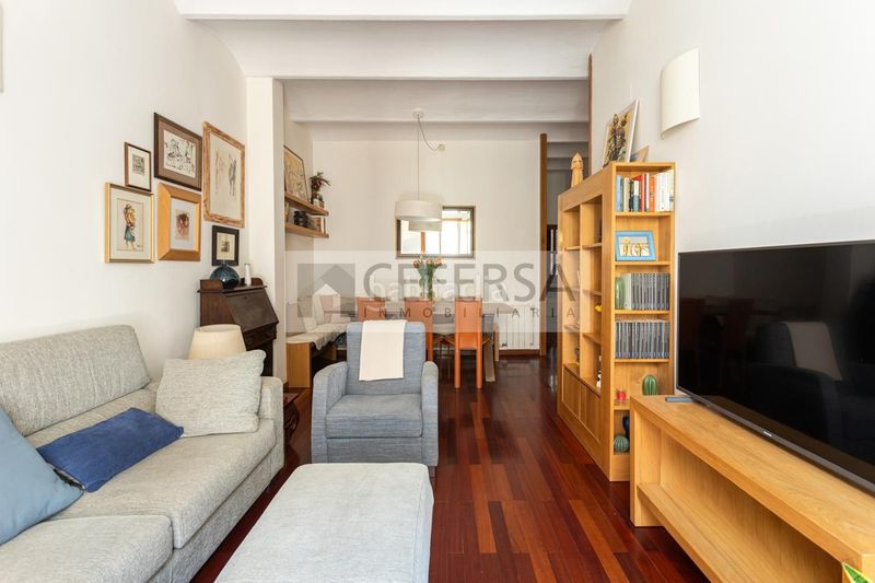 Foto c75109dd-0bdb-4010-8eef-87f39f57ca7b. Casa amb calefacció aparcament a Sant Ramon - Maternitat Barcelona