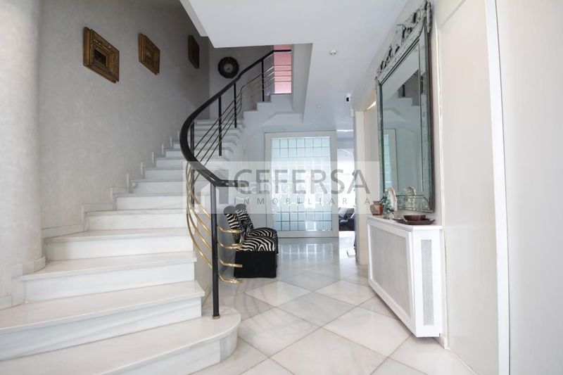 Foto dd2451a7-e551-41b6-83aa-077b5bde0f39. Casa adosada impresionante vivienda con jardín en Pedralbes en Barcelona