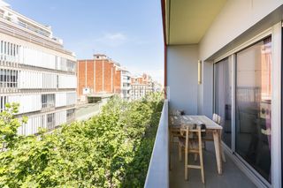 Piso  De provença. Exclusivo y luminoso piso con amplia terraza en el emblemático b
