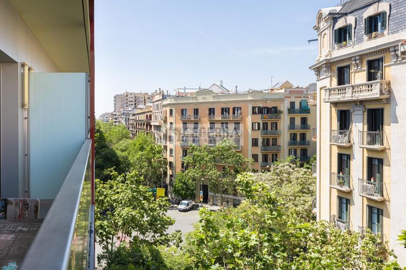 Foto f2242500-e537-4576-a836-89f725e4afff. Pis amb calefacció aparcament a Sagrada Família Barcelona