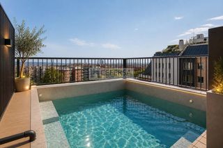 Dúplex a Tres Torres. Ático dúplex con impresionantes terrazas y piscina privada ubica