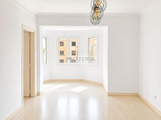 Pis  De lleó xiii. Ático en venta en la exclusiva y tranquila calle de lleó xiii