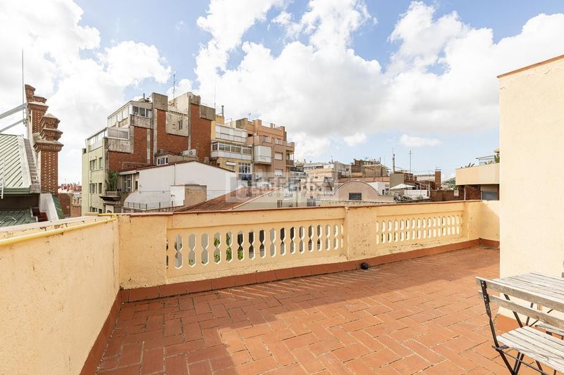 Foto 46a7ce93-5a91-484f-acbf-bbe266e72fb3. Casa amb calefacció a Sarrià Barcelona