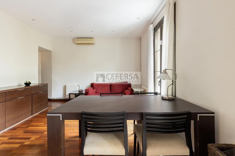 Foto 6e3aca4d-9968-49e7-89e4-fcb427611a66. Casa amb calefacció a Sarrià Barcelona