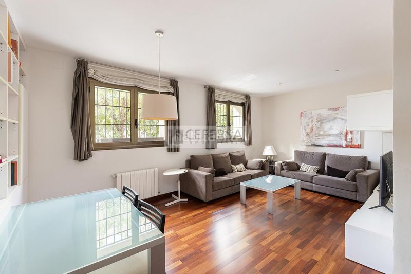 Foto a5acae29-7347-4441-a00f-7edf6d2e2da4. Casa amb calefacció a Sarrià Barcelona