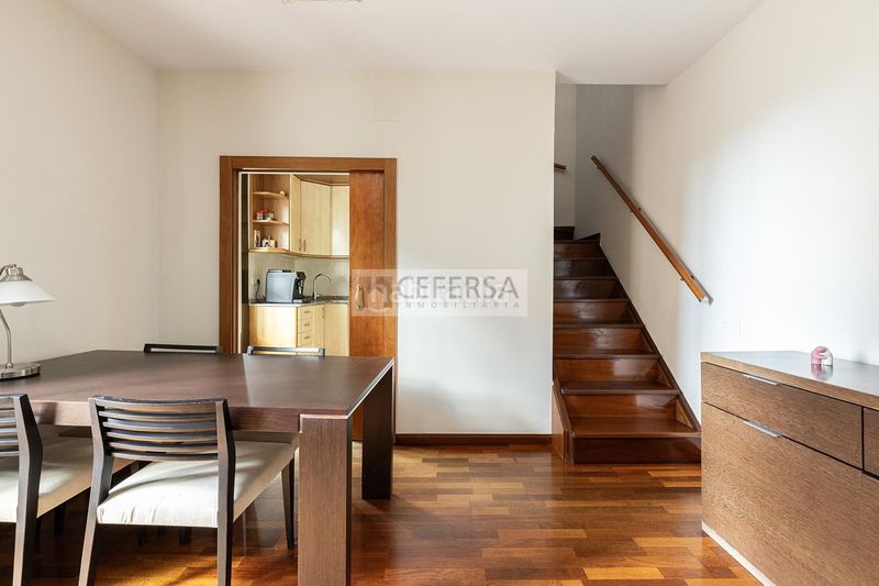 Foto ee0674cf-1fee-447b-8a84-987fb1d7e9e3. Casa amb calefacció a Sarrià Barcelona