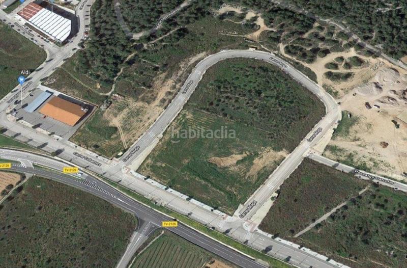 Foto 8f5a6393-6665-40a0-9967-90e7e760a0be. Terreny residencial a Mas romeu Calafell