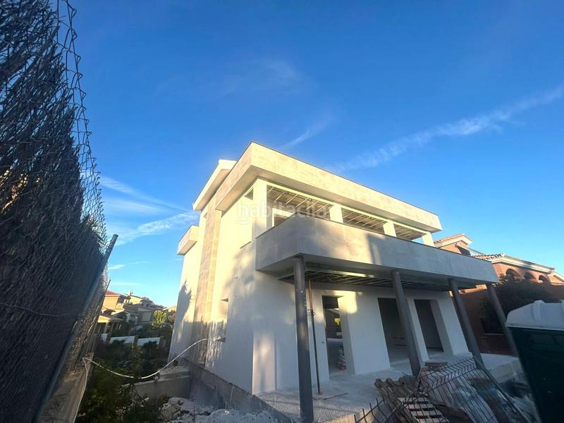 Foto 9a8f4202-f1fa-43a8-8721-be097be81c3f. Chalet with heating parking pool in Ciutat jardí Bonanova Calafell