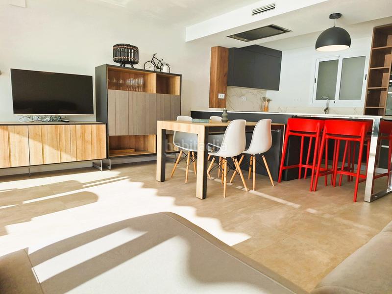 Foto a4044454-2d8f-4b1f-b2ed-27e720a6849b. Piso apartamento moderno en primera línea con vistas espectaculares en Calafell