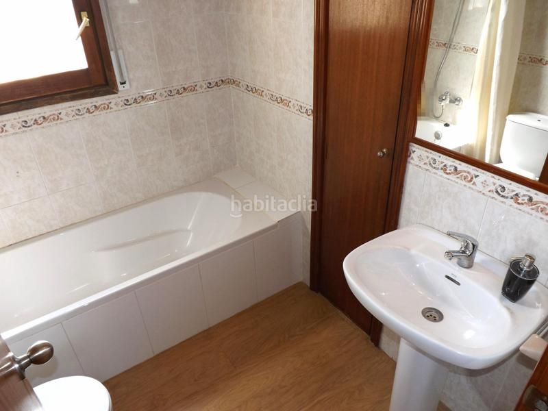 Foto 165d2300-56cd-4f5f-9a65-60a2d17b20f0. Xalet amb calefacció aparcament piscina a Segur de dalt Segur de Calafell