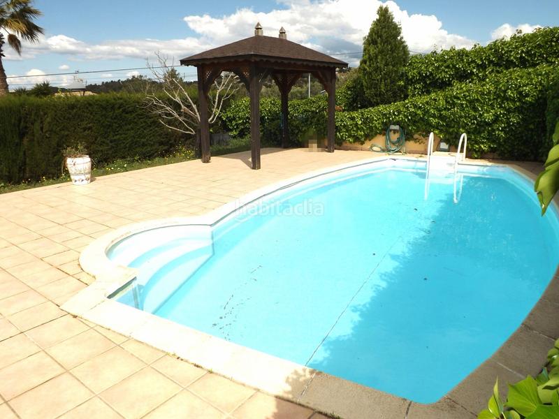 Foto 182f3f10-1e30-4c37-8da2-2ea39d5fad0a. Xalet amb calefacció aparcament piscina a Segur de dalt Segur de Calafell