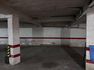 Aparcament cotxe  Calle jacint verdaguer. Plaza de parking en calafell playa