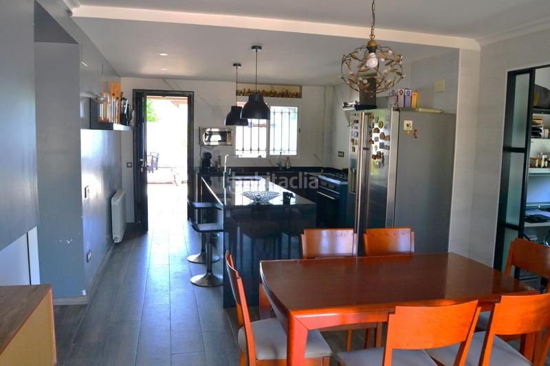 Foto 49cc140e-2c30-43c6-99b6-946993d5d4d9. Chalet en Creixell