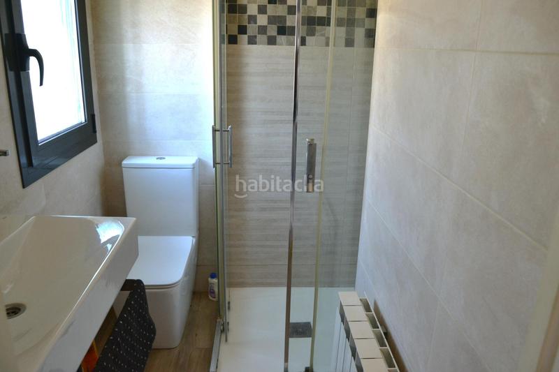 Foto b80a2032-e511-46b9-8bdd-00b73829703b. Chalet en Creixell