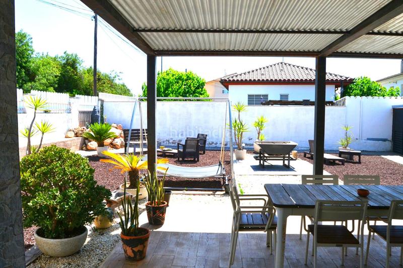 Foto f7012738-a4a8-4f73-80a8-0ae9eee6aece. Chalet en Creixell