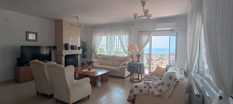 Foto 9fd04cce-eedc-4f0b-814b-014556f5b967. Chalet mit heizung parking pool in Bellamar Calafell