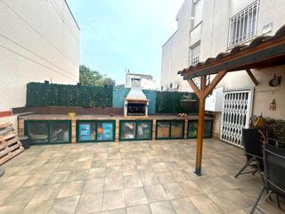 Maison jumelée à Masia Nova-Solicrup. Espectacular casa adosada a la venta en vilanova i la geltrú