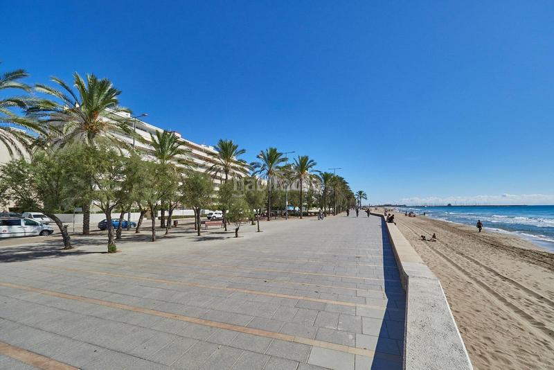 Foto eaed0038-4414-4d66-872c-1e44d72d86bb. Pis amb aparcament a L´Estany Calafell