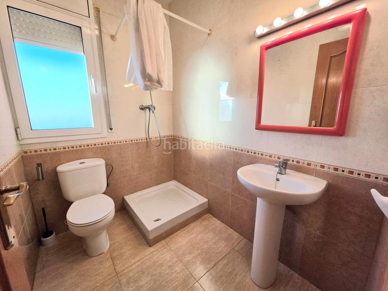 Foto 0d57e8a0-22cc-467f-9b3f-23080aa39d60. Casa a schiera con riscaldamento parcheggio in Pobla de Montornès (La)