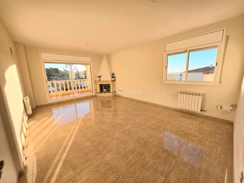 Foto 17a85af5-b948-493c-9576-bb852711dfeb. Casa a schiera con riscaldamento parcheggio in Pobla de Montornès (La)