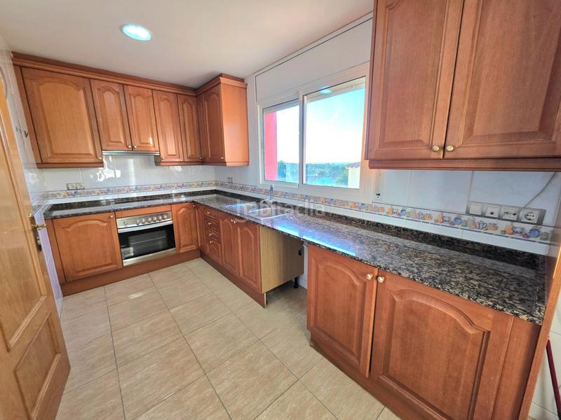 Foto 65dd73f4-c2c0-43aa-a6cb-e58dd1317b88. Casa a schiera con riscaldamento parcheggio in Pobla de Montornès (La)