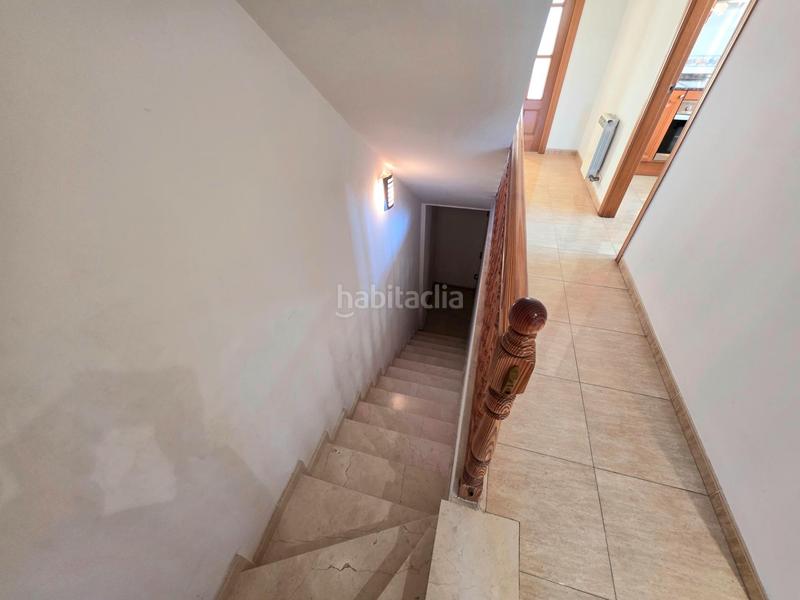 Foto e0a8105e-1c5a-46d5-acd6-c40c83aff7c4. Casa a schiera con riscaldamento parcheggio in Pobla de Montornès (La)