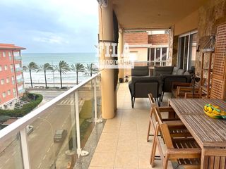 Attique à L´Estany. Ático con vistas al mar en calafell