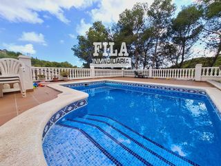 Chalet in Valldemar-Montmar. Chalet independiente con piscina y gran parcela en valldemar  ca