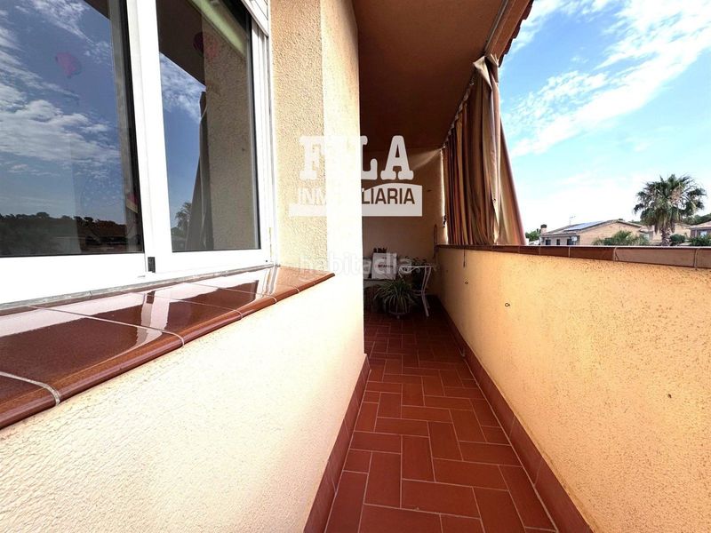 Foto 7e35b6e7-9554-4a70-af89-fdbdc04b90cb. Àtic amb aparcament a Pobla de Montornès (La)