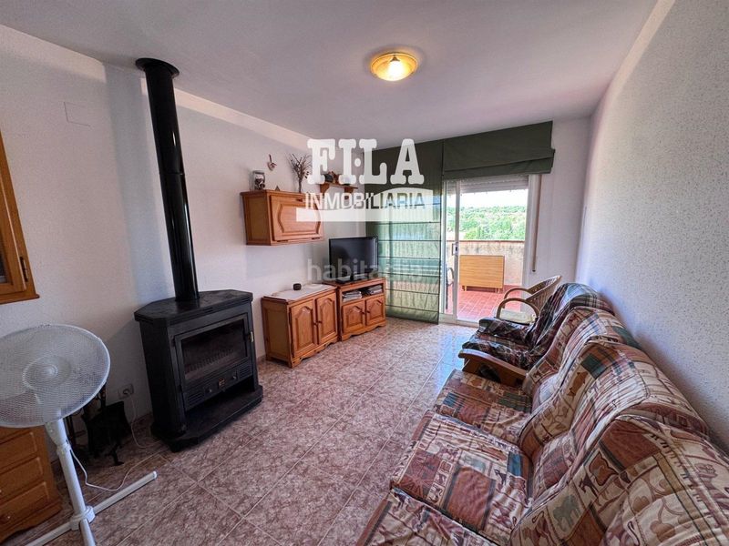 Foto f84eab0f-b176-42ac-981d-54816110763e. Àtic amb aparcament a Pobla de Montornès (La)