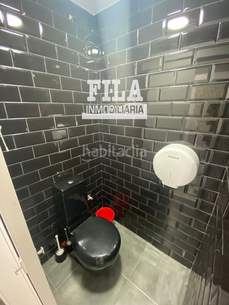 Foto cf92cdb9-9ae7-4e8d-bfd8-2c94301af865. Local comercial a Calafell platja Calafell