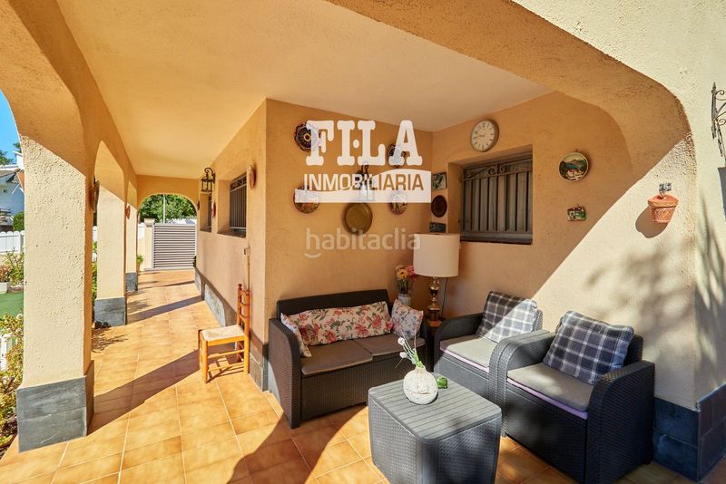 Foto a0494b83-9b1a-46fe-8758-3ba4d90ffc1c. Chalet avec chauffage parking piscine dans Els Masos - Els Garrofers Coma-ruga