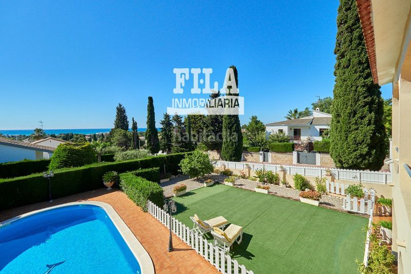 Foto d8f5400e-2410-4223-b120-de479224e329. Chalet avec chauffage parking piscine dans Els Masos - Els Garrofers Coma-ruga