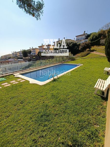 Foto 5e6e3a5b-a303-485d-bc1e-42cc83647653. Casa amb aparcament piscina a Segur de Calafell nucli urbà Segur de Calafell