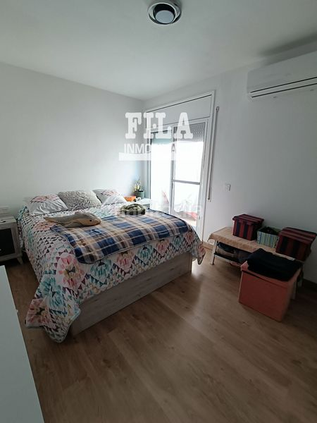 Foto 7e9c6c03-de79-4c2b-bcdc-23b5ffbafeec. Casa amb aparcament piscina a Segur de Calafell nucli urbà Segur de Calafell