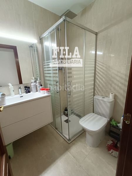 Foto 93bf5a0d-f78e-4717-92f5-c36c60d16dea. Casa amb aparcament piscina a Segur de Calafell nucli urbà Segur de Calafell