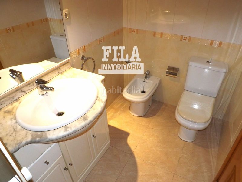 Foto ffb73aa1-3acf-432f-87e8-a3c9973a8a21. Pis amb calefacció aparcament a Calafell poble Calafell