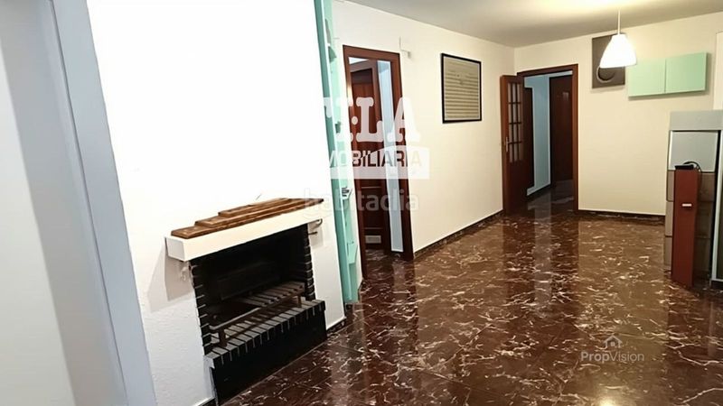 Foto d4cbb94f-2111-4571-9936-76e5a9e6d822. Piso amplia planta baja cerca de todos los servicios en Segur de Calafell