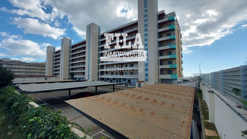 Foto 2bf1318b-3ea0-497f-b85f-8ea9ec390f58. Pis amb calefacció aparcament a L´Estany Calafell