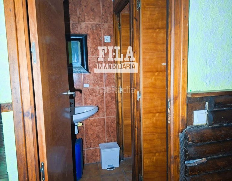 Foto bbcb8683-b47c-4bc1-b0e4-927b093ce0fc. Local comercial a Centre Torredembarra