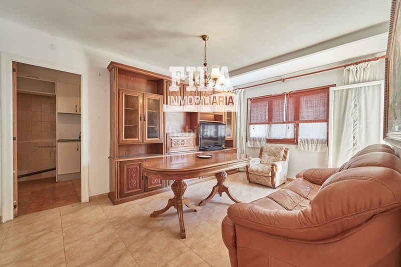 Foto dfa0034f-995c-486d-a4ee-6a17ac989853. Pis a Centre Torredembarra