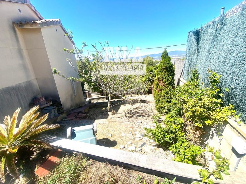 Foto 0e4958d3-7c2e-41df-a626-b38a85bb66e6. Casa amb calefacció aparcament piscina a Valldemar-Montmar Segur de Calafell