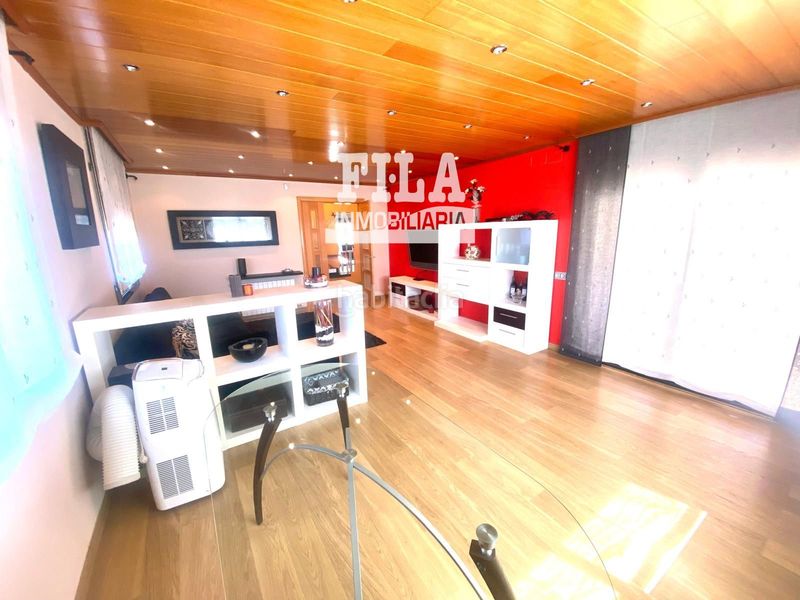 Foto 725f20f8-a0c7-4d5c-96de-f221f7cfcecf. Casa amb calefacció aparcament piscina a Valldemar-Montmar Segur de Calafell